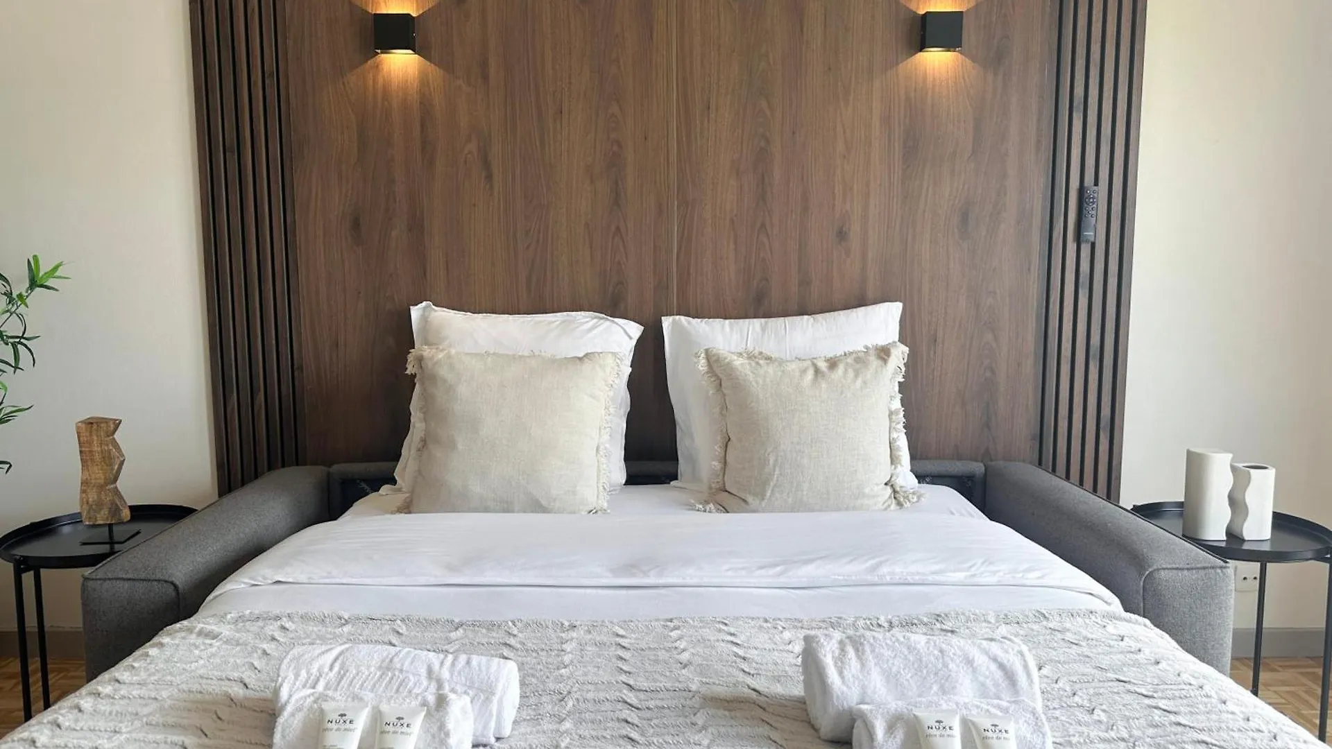 Brand-new With Eiffel Tower View Apartamento