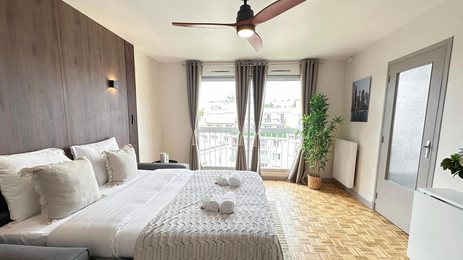 Brand-new With Eiffel Tower View Apartamento *